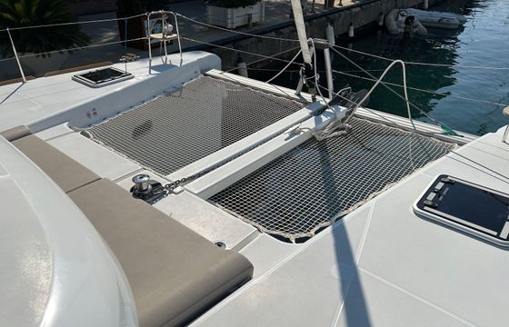 Lagoon 40 Miber Aries