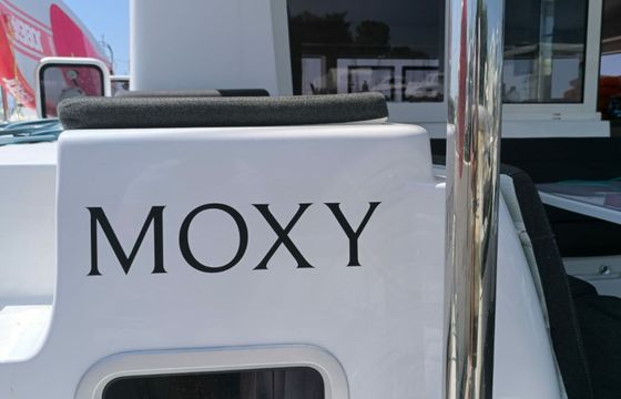 Lagoon 40 Moxy