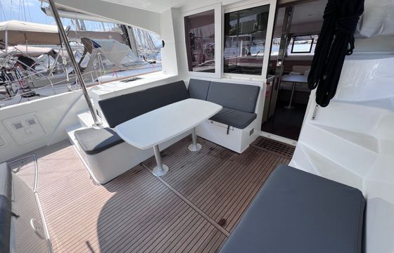 Lagoon 40 Niso