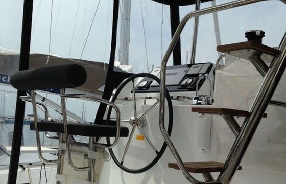 Lagoon 42 Aeolian Breeze