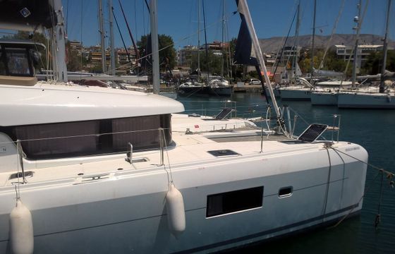 Lagoon 42 Aeolian Breeze