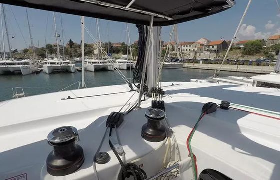 Lagoon 42 Albion