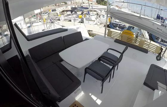 Lagoon 42 Albion