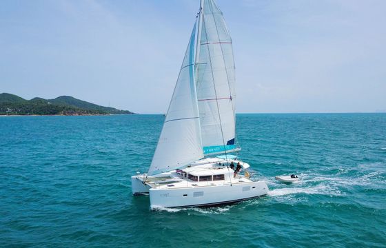 Lagoon 400 S2 Blue Coco
