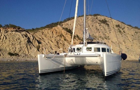 Lagoon 380 Vijaru