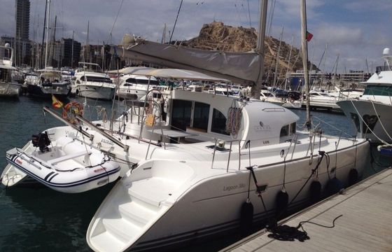 Lagoon 380 Vijaru