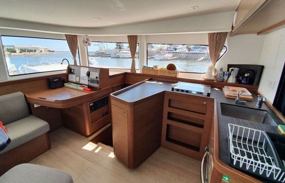 Lagoon 42 Avadele