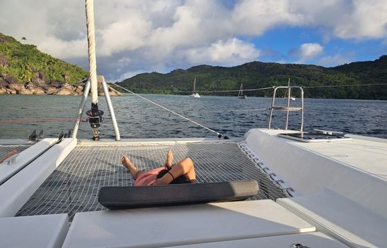 Lagoon 42 Canopee