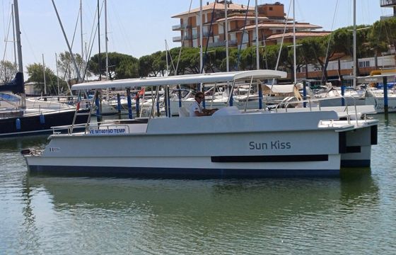 Lagon 33 Sun Kiss