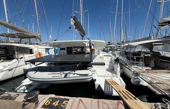 Lagoon 38 Dschubba