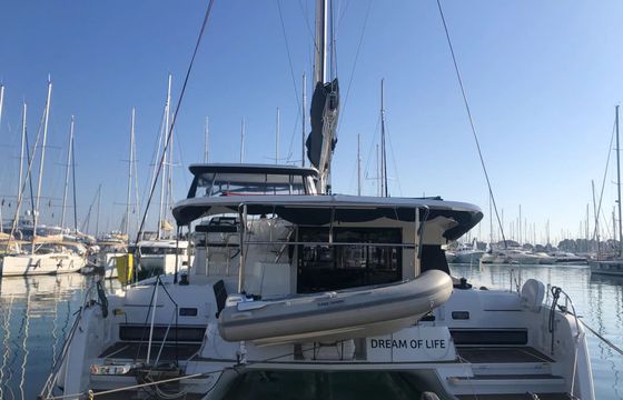 Lagoon 42 Dream of Life