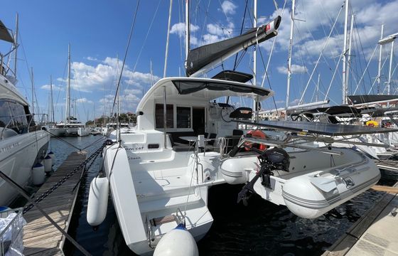 Lagoon 40 Tom Cat