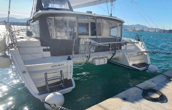 Lagoon 400 S2 Astro
