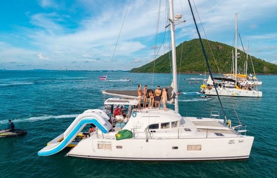 Lagoon 380 Oma