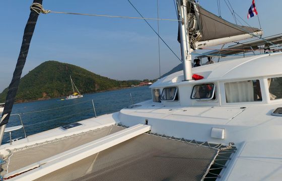 Lagoon 380 Oma