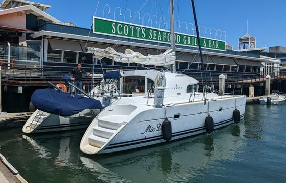 Lagoon 380 Miss Diva