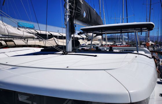 Lagoon 42 Kobukson