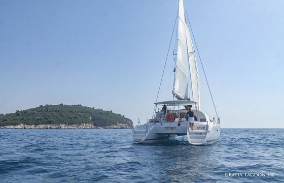 Lagoon 380 S2 Gratia