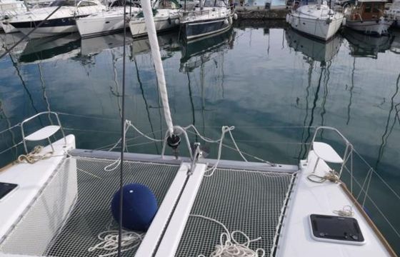 Lagoon 380 S2 Beluga