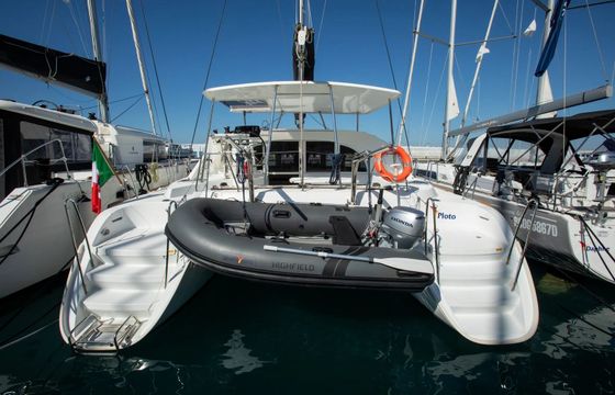 Lagoon 380 S2 Ploto