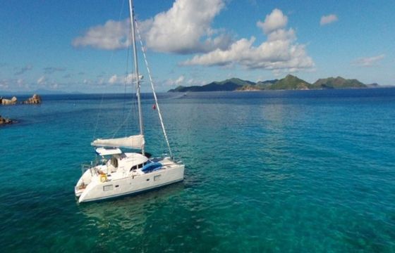 Lagoon 380 S2 Magikal