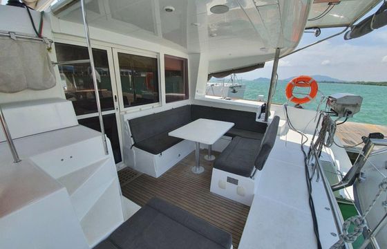 Lagoon 400 S2 Toy Boy