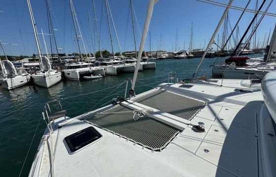 Lagoon 42 Akala