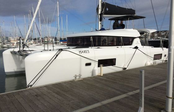 Lagoon 42 Mares