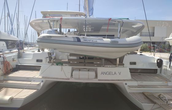Lagoon 42 Angela 5