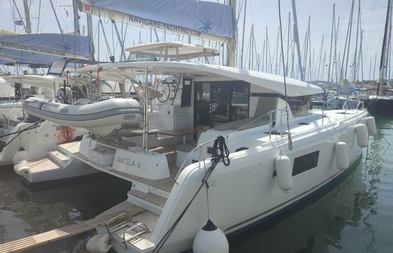 Lagoon 42 Angela 5