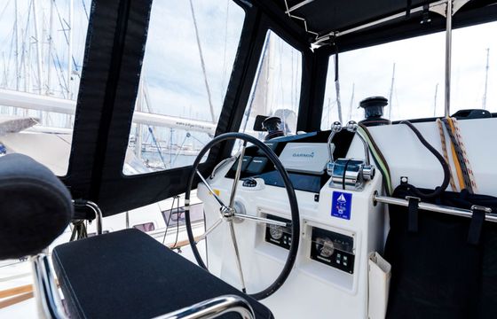 Lagoon 400 Myrto