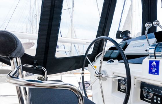 Lagoon 400 Myrto