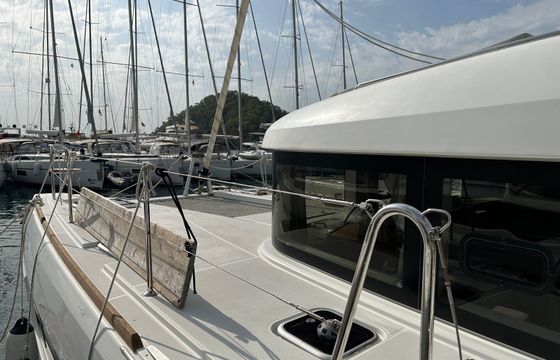 Lagoon 40 Falcon