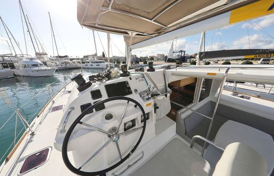 Lagoon 400 S2 Maja 5