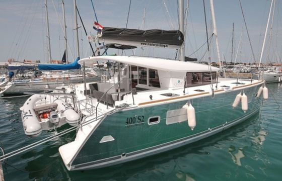 Lagoon 400 S2 Scirocco