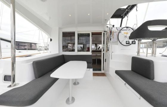 Lagoon 40 Blue Angel