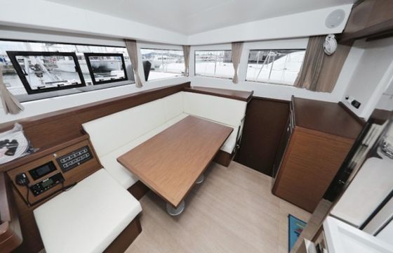 Lagoon 40 Blue Angel