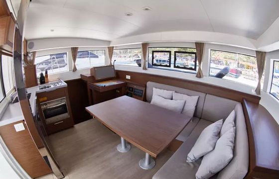 Lagoon 40 Mare Calma