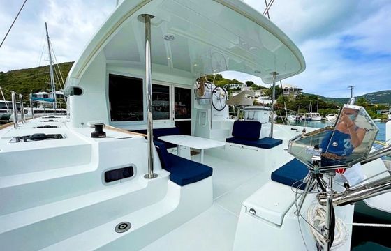 Lagoon 40 Noble Shadow