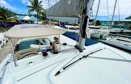 Lagoon 40 Noble Shadow