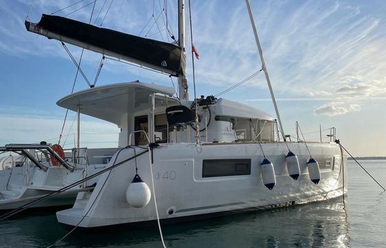 Lagoon 40 Esmee