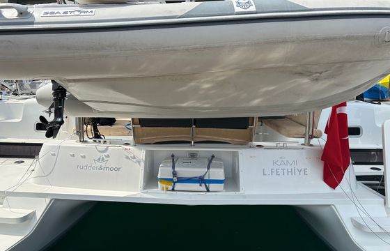 Lagoon 42 Kami