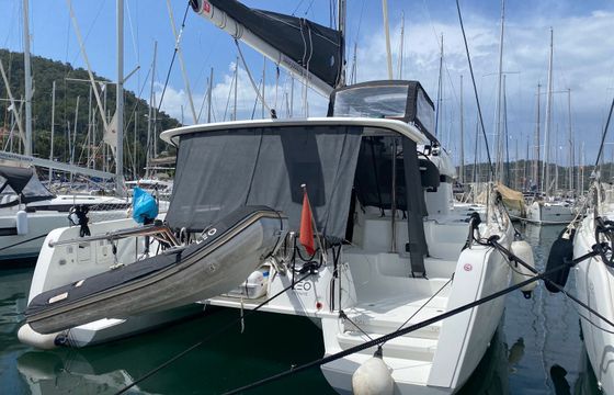 Lagoon 40 Leo