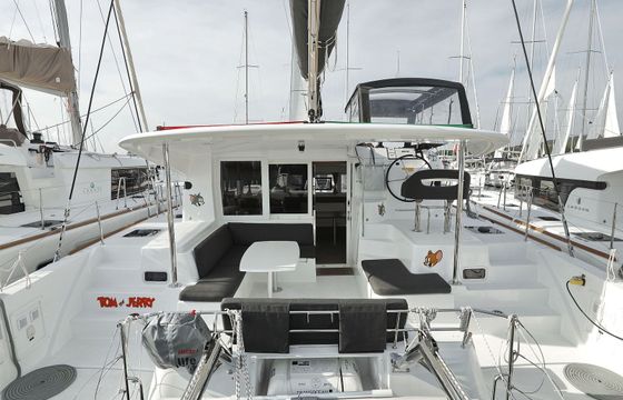 Lagoon 40 Tom & Jerry
