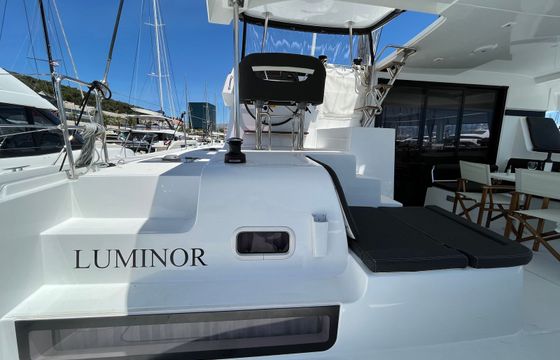 Lagoon 42 Luminor