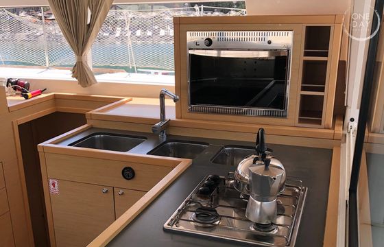 Lagoon 400 S2 Elina