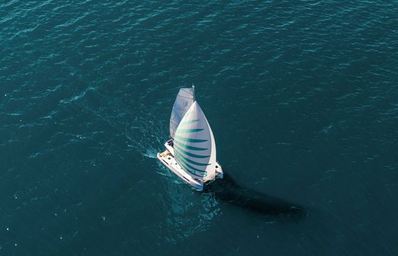 Lagoon 43 Aura