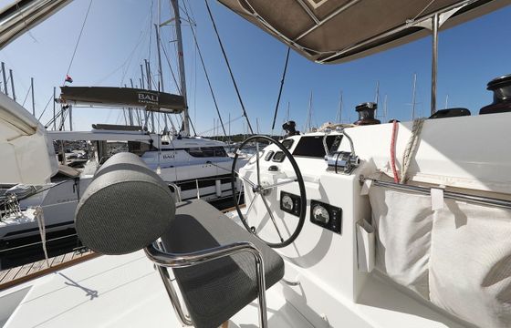 Lagoon 400 S2 Kinga 5