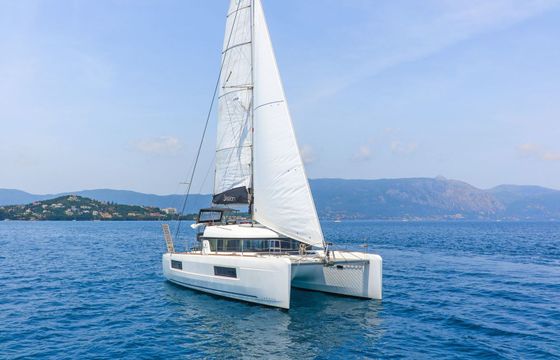 Lagoon 40 Thalasea