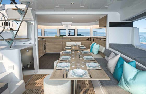Lagoon 43 Sail la Vie